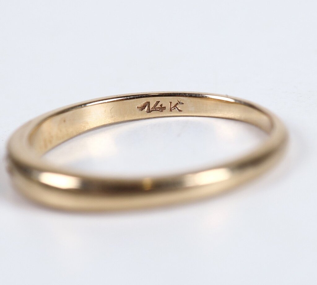Etched Vintage 14K and Diamond Ring (6.25)