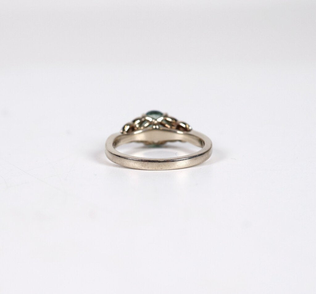 14K Gold Montana Sapphire and Diamond Ring (6.5)