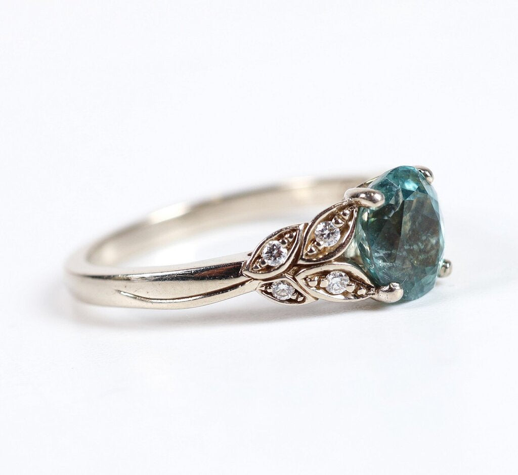 14K Gold Montana Sapphire and Diamond Ring (6.5)
