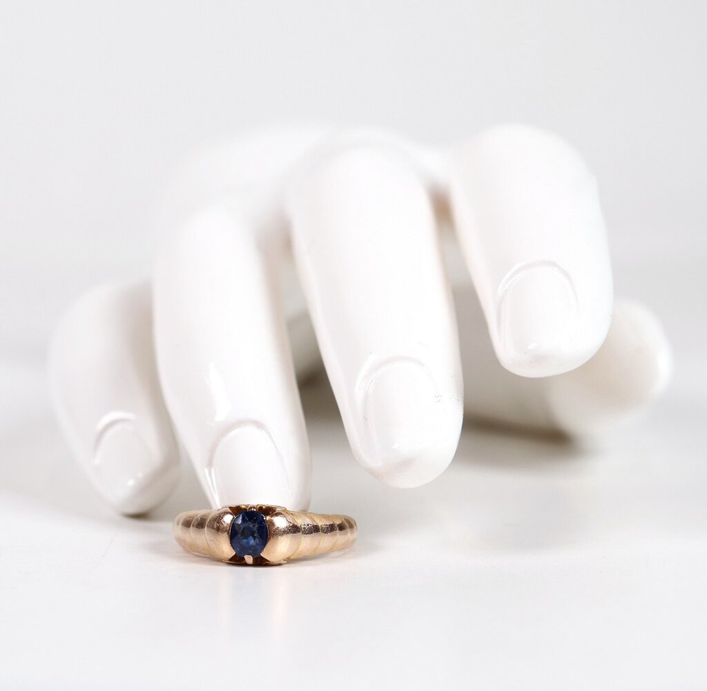 1890s Era 17/18K Gold and Sapphire Ring (5.75)