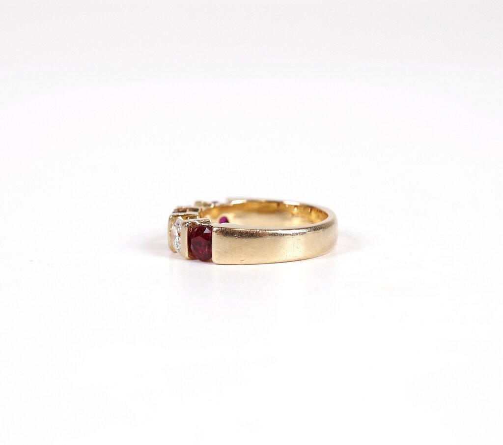 14K Diamond and Ruby Ring (4.75)