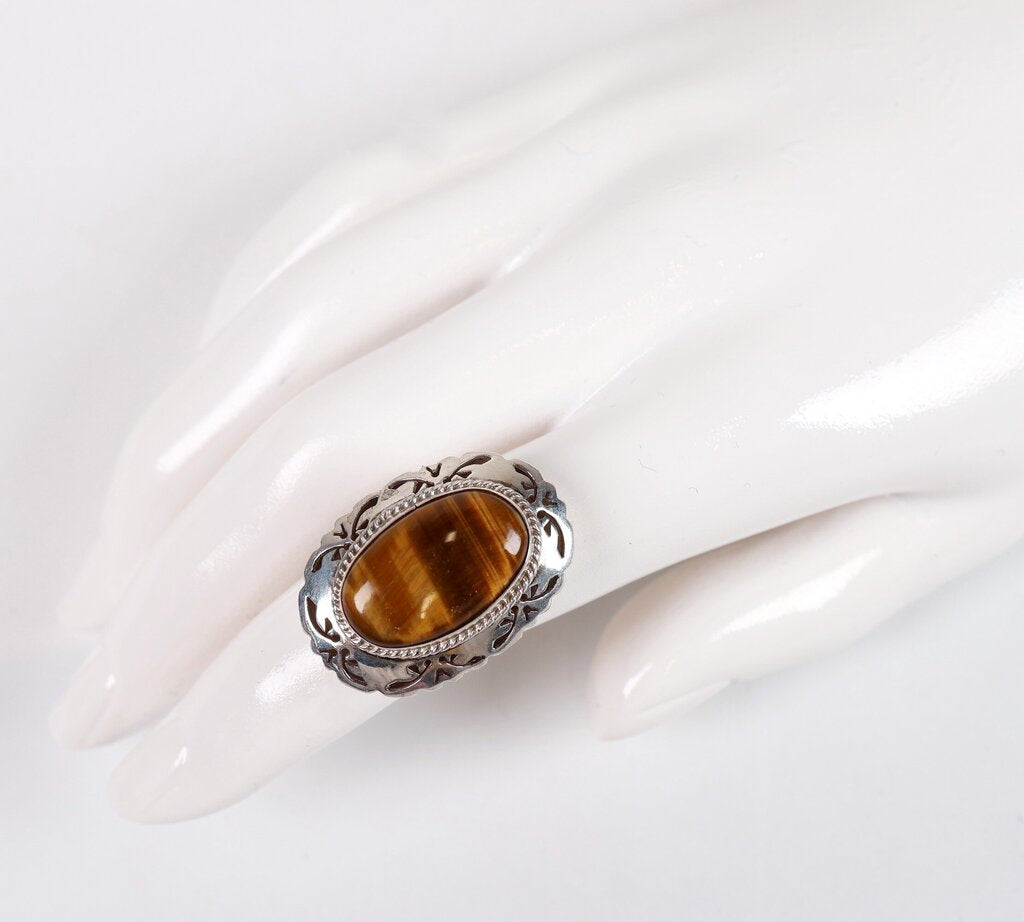 Sterling and Tiger Eye Ring (7.25)