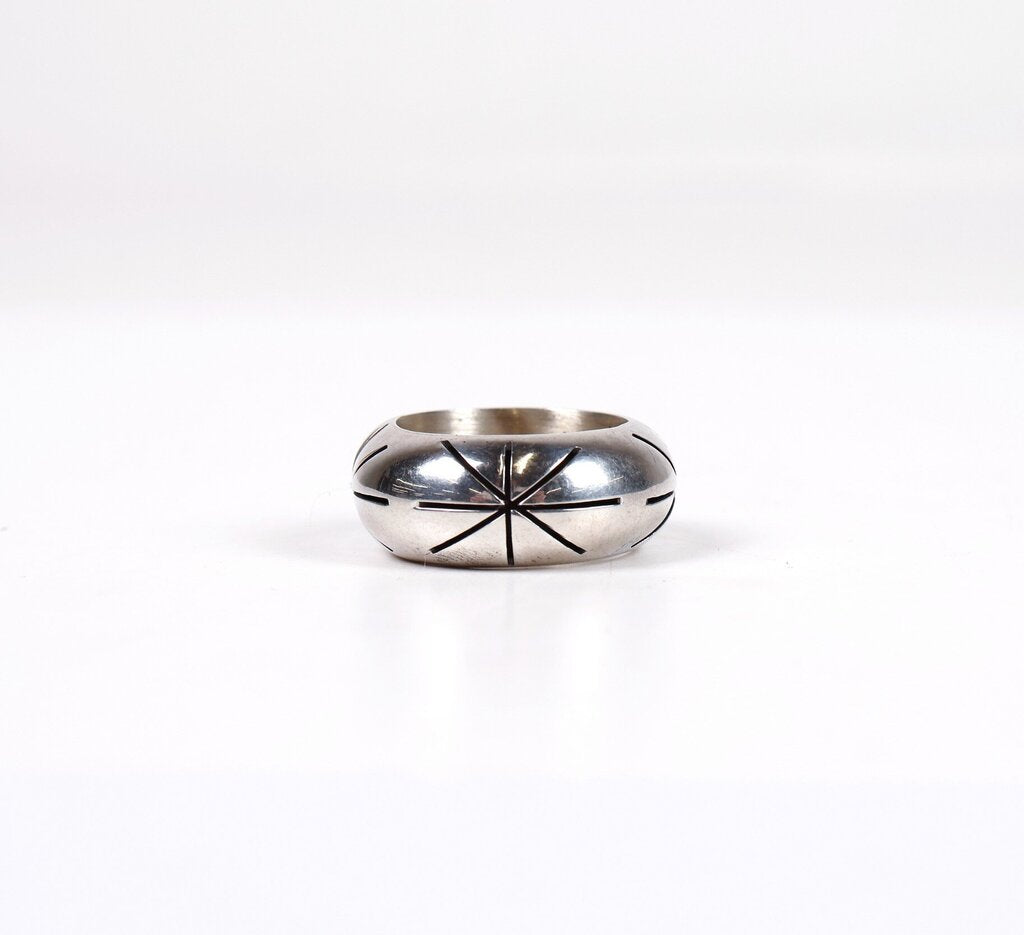 Sterling Starburst Ring (8.5)