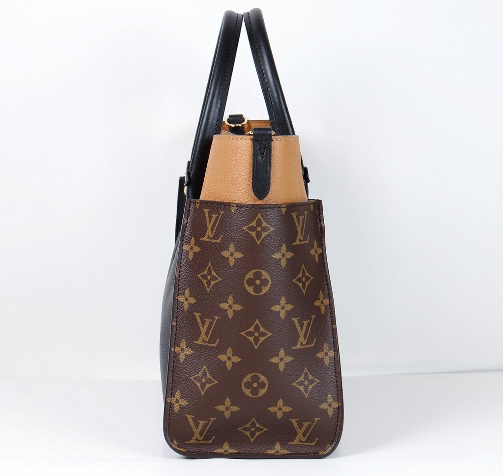 On My Side MM Tote