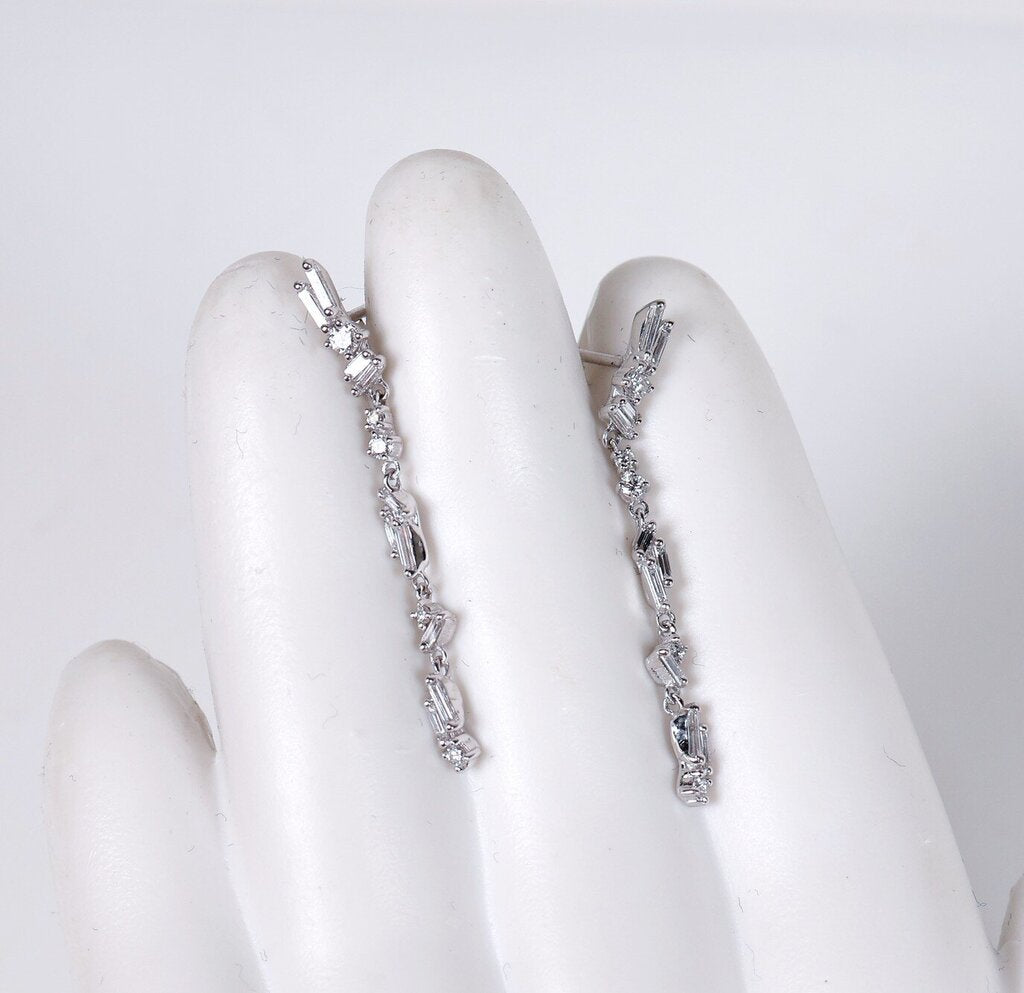 18K and Diamond "Classic Diamond Sparkler" Earrings