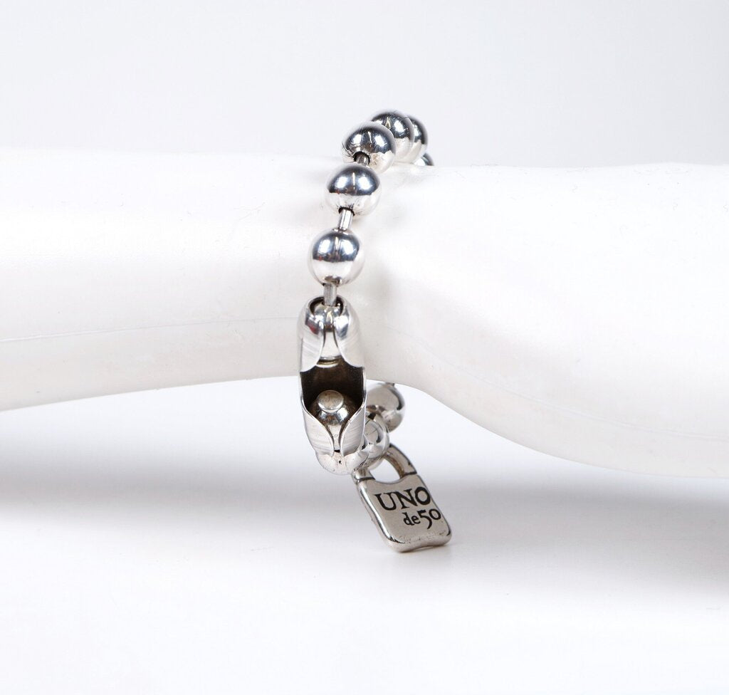 Oversized ball chain bracelet
