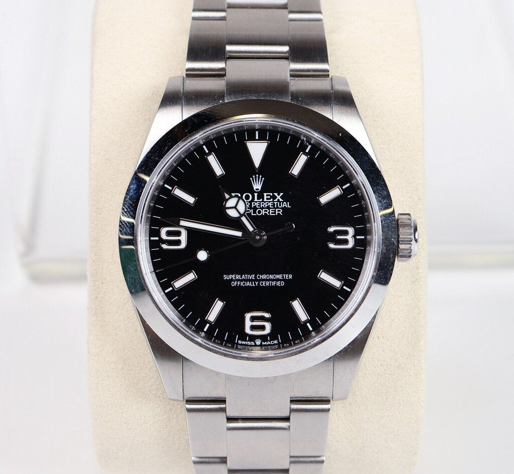 2026 Explorer Black Dial 40mm (NEW IN BOX with PAPERS)