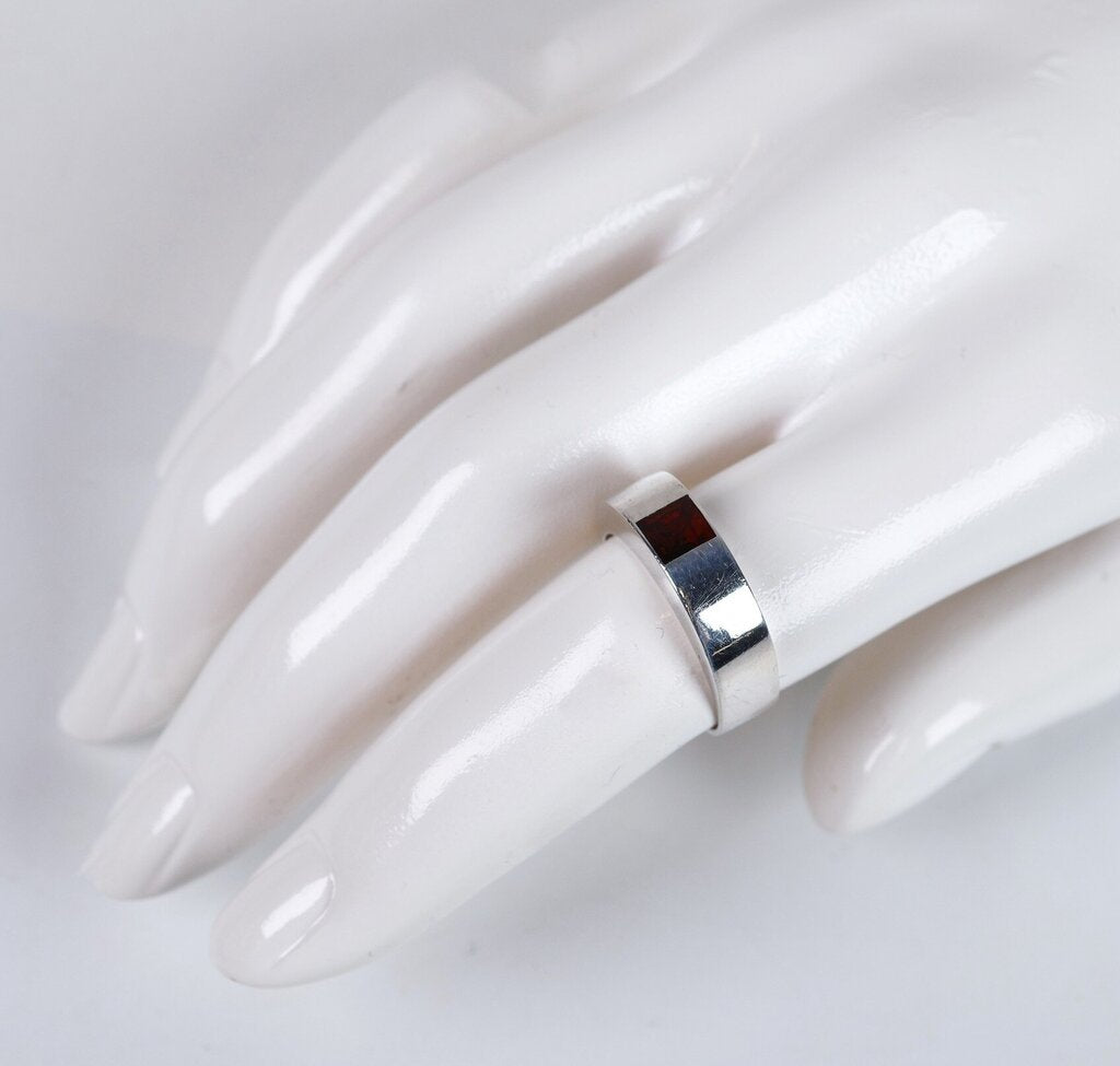 Sterling and Amber Narrow Band Ring (8)