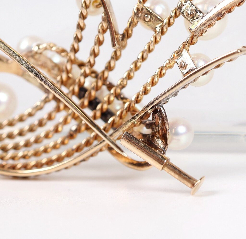 14K Gold and Pearl Brooch