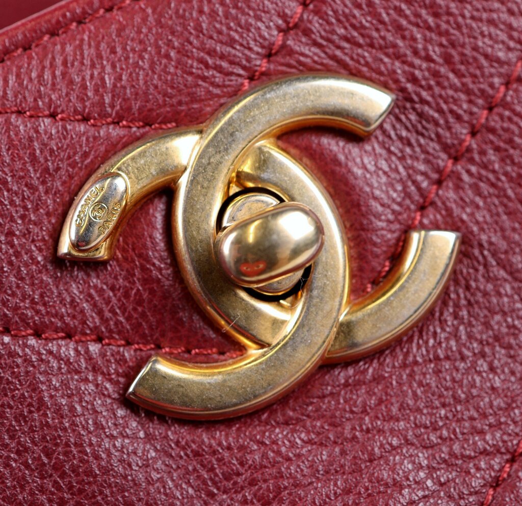 Burgundy Calfskin Small Chevron Chic Shopping Tote