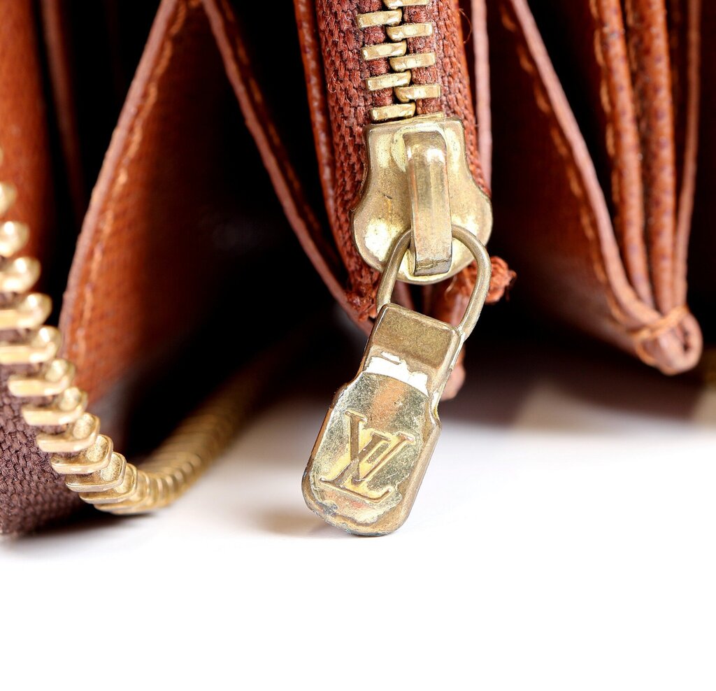 Brown Monogram Zippy Wallet