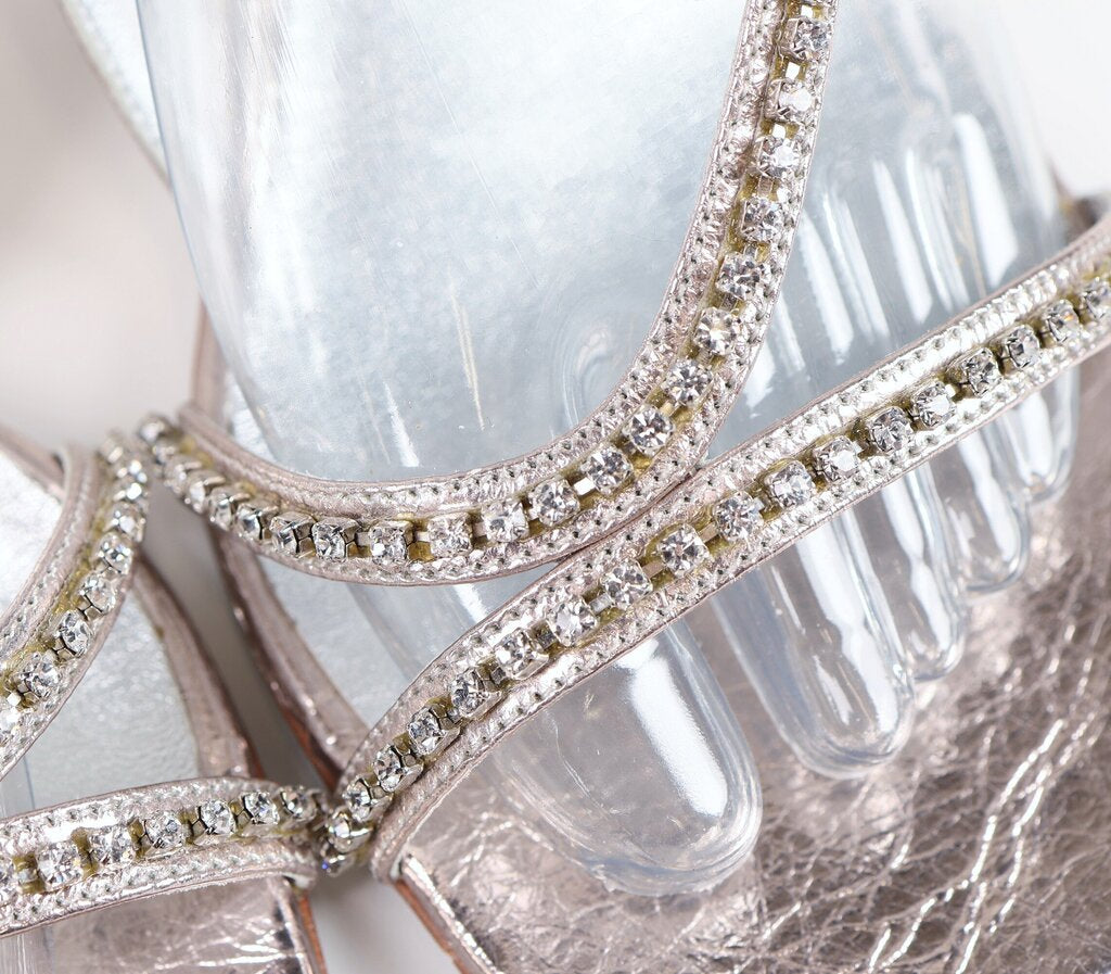 (39/9) Silver Leather with Rhinestones Sandal