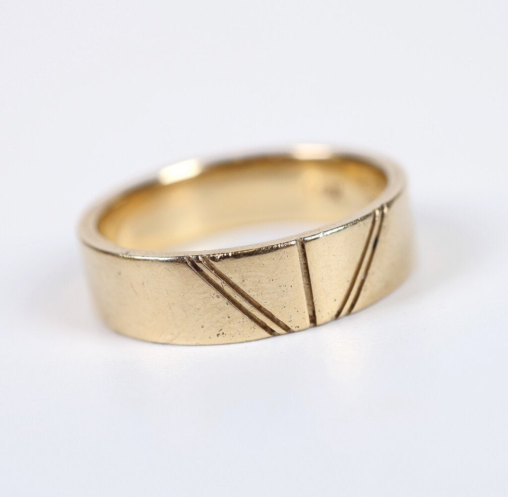 14K Gold 'Tange' Ring (7)
