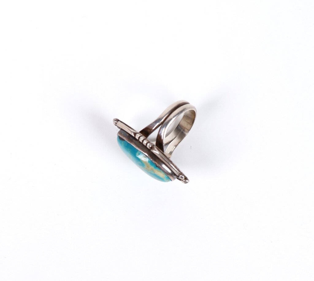 Sterling and Turquoise Ring (8.25)