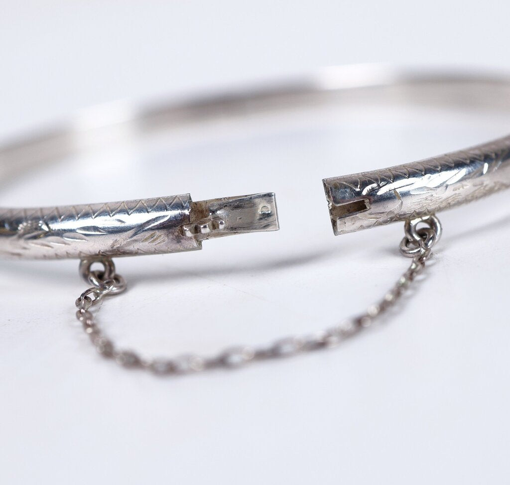 Sterling Etched Detail Bangle Bracelet