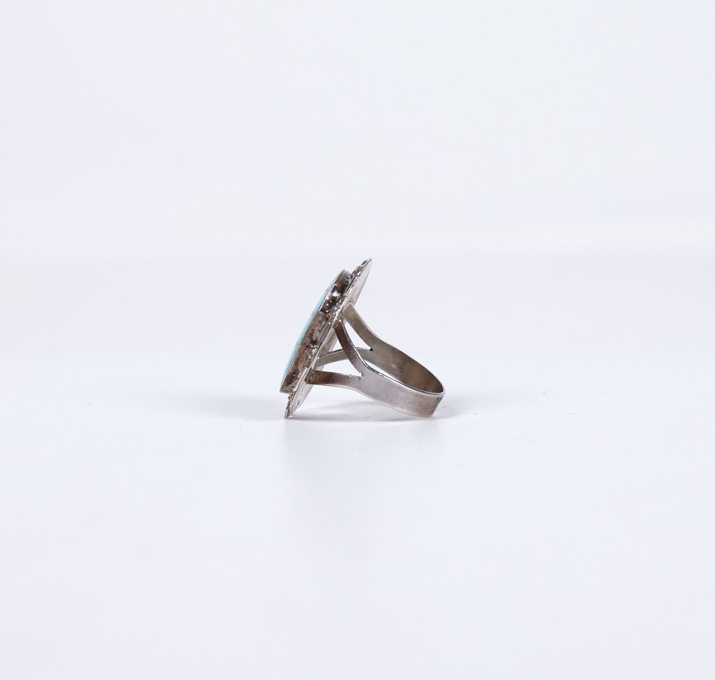 Sterling and Turquoise 'Zuni Fish Scale' Ring (8.5)