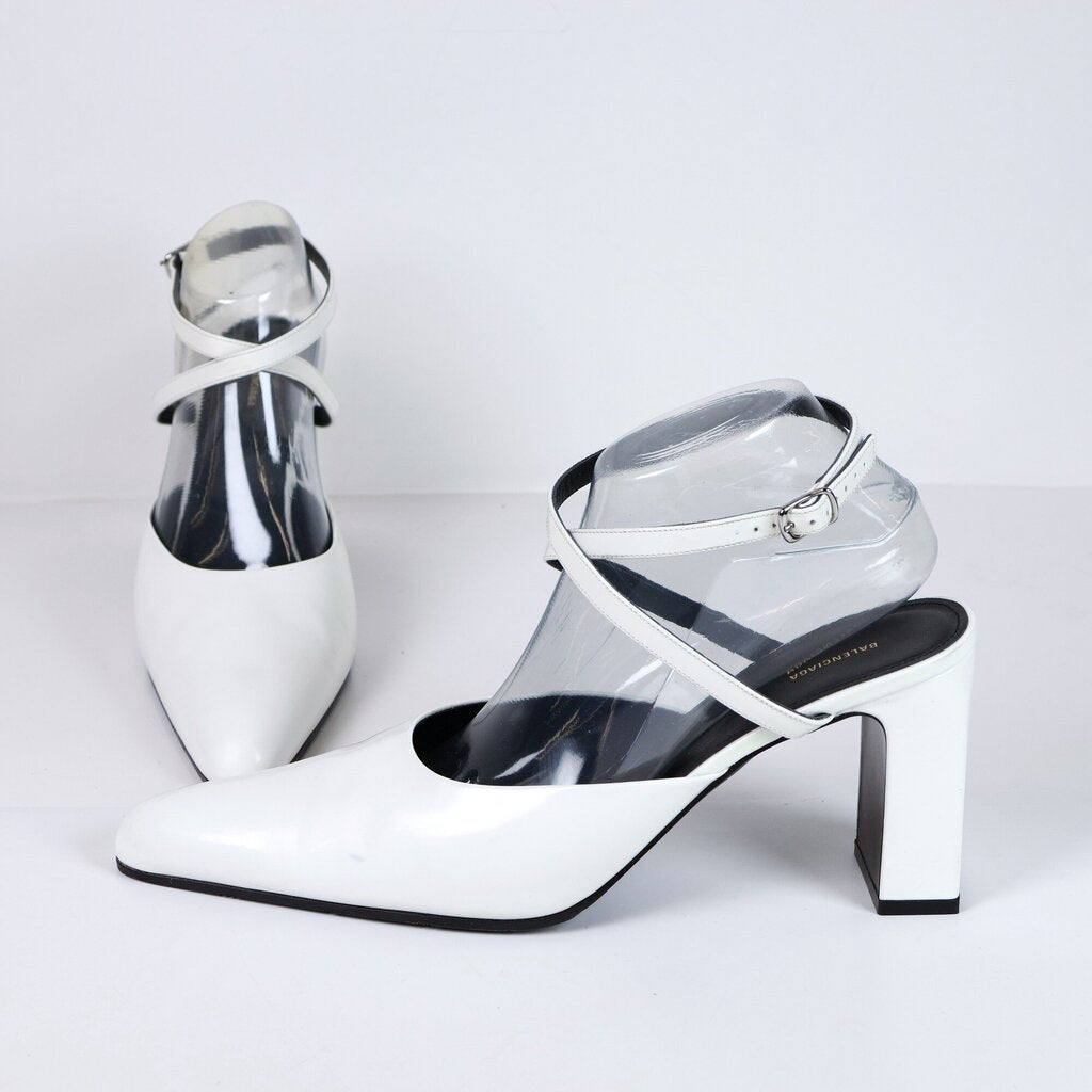 White Leather Pointy Toe Ankle Strap Heels (41)