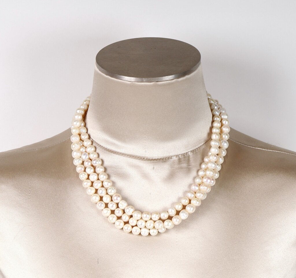 Freshwater Baroque Pearl Necklace