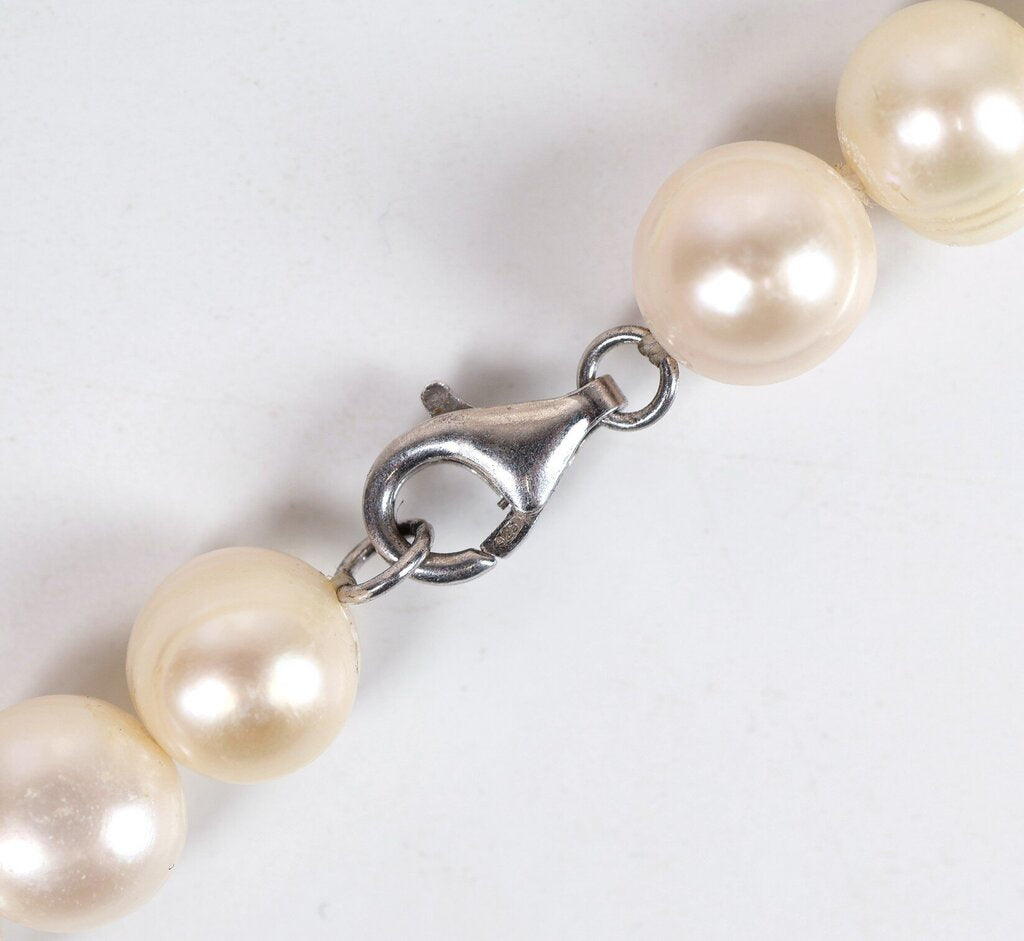 Freshwater Baroque Pearl Necklace