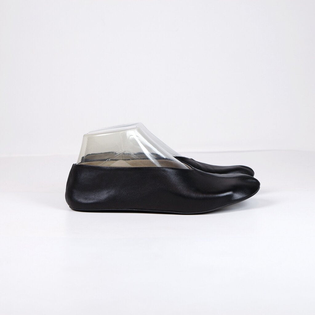 Black Leather Seamed Ballet Flats (36/6)