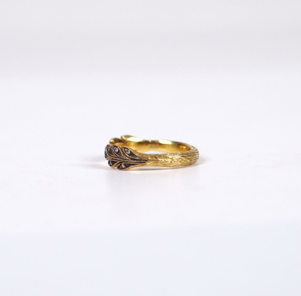 22K Gold and Diamond Blackened Leafside Band (6.75)