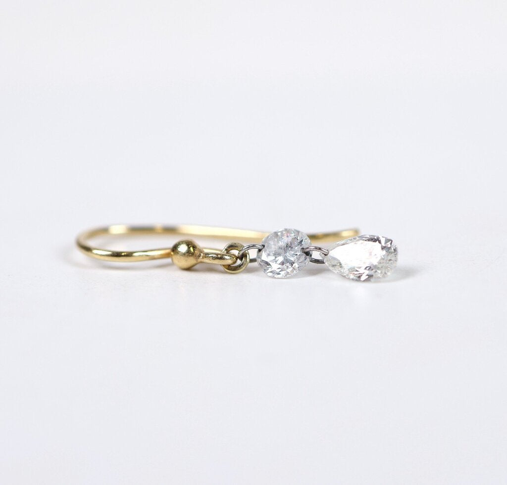 18K Gold and Diamond Drop Earrings