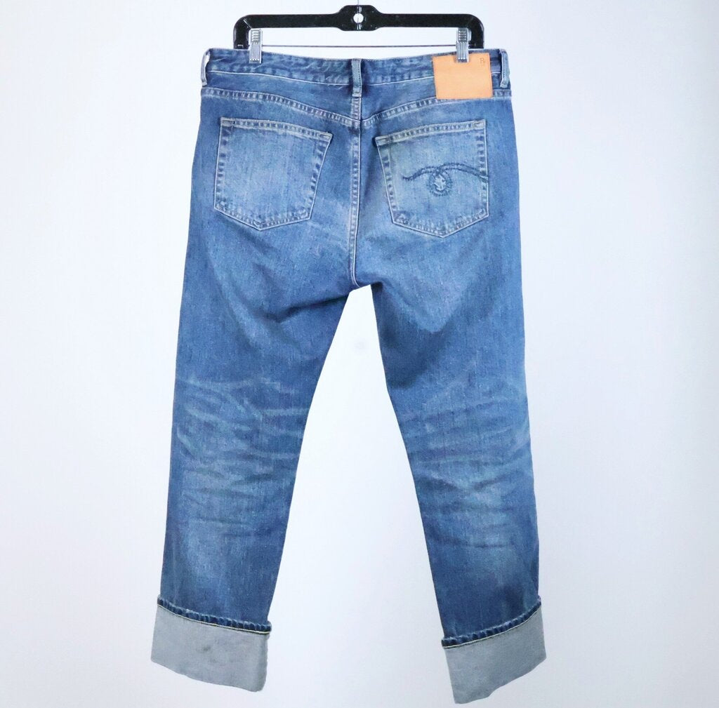 Medium Wash Cuffed Jeans (31)