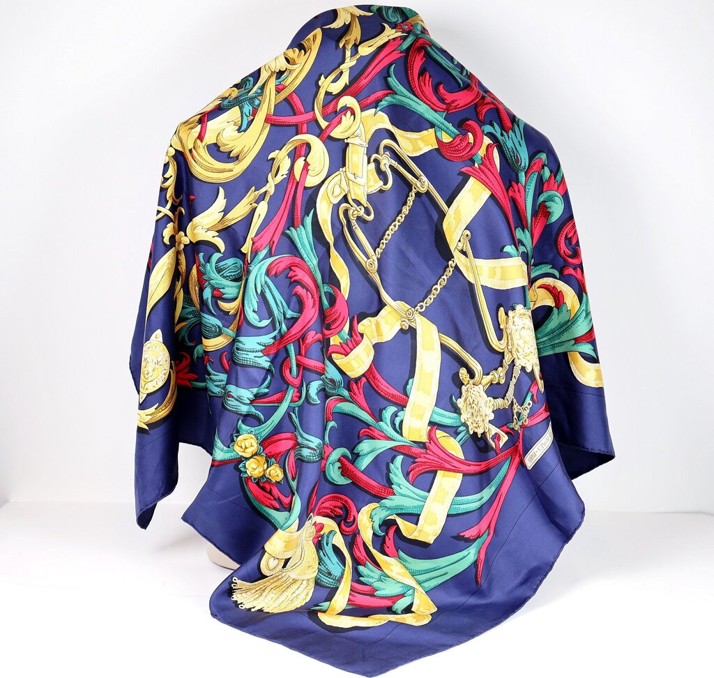 'La Mors a la Conetable' Silk Scarf
