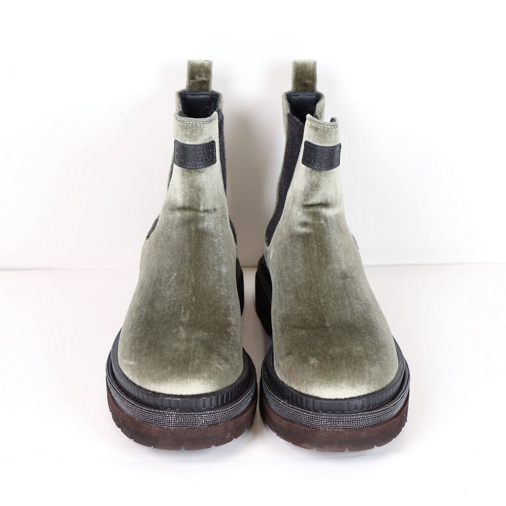 (size 9) Green Velvet Platform Boots