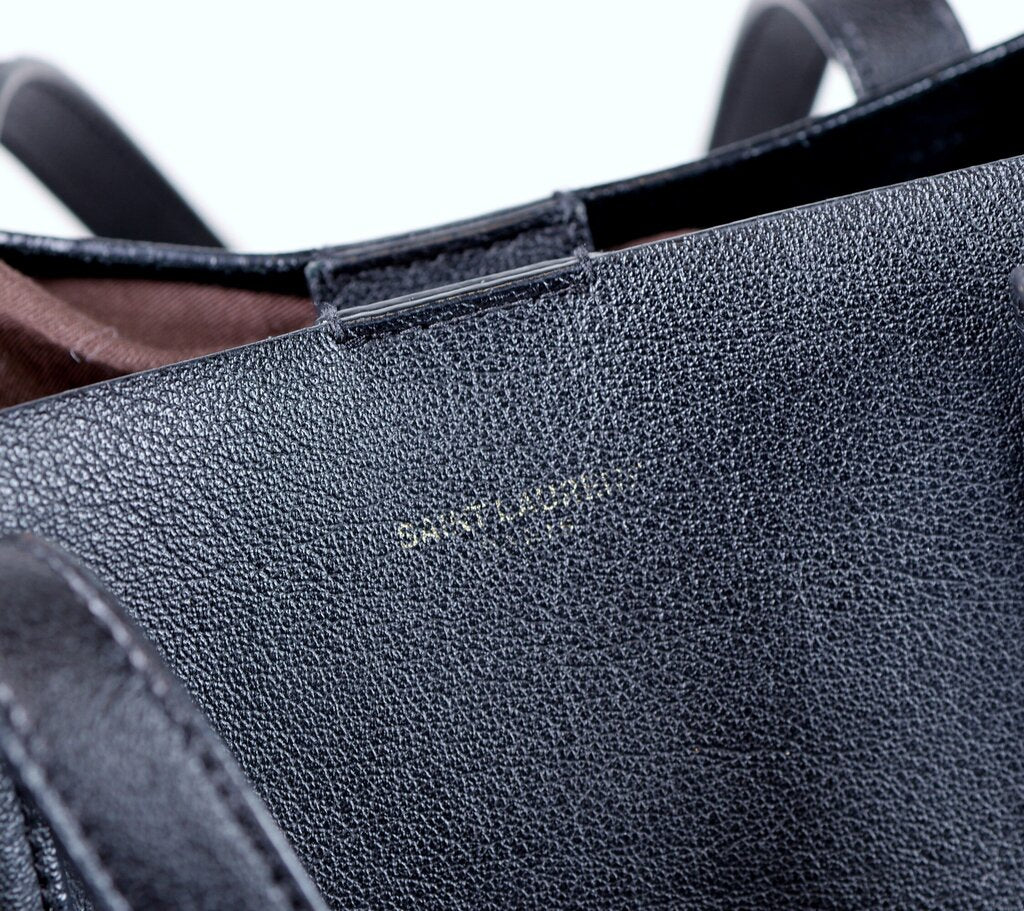 'Toy Tote' in Black Leather