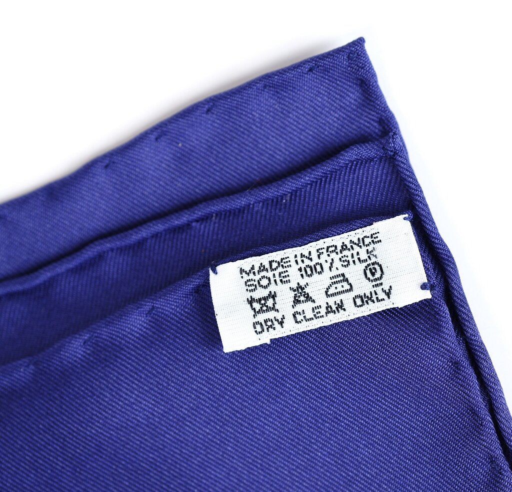 "Les Jardiniers du Roy" Carre 90 Scarf
