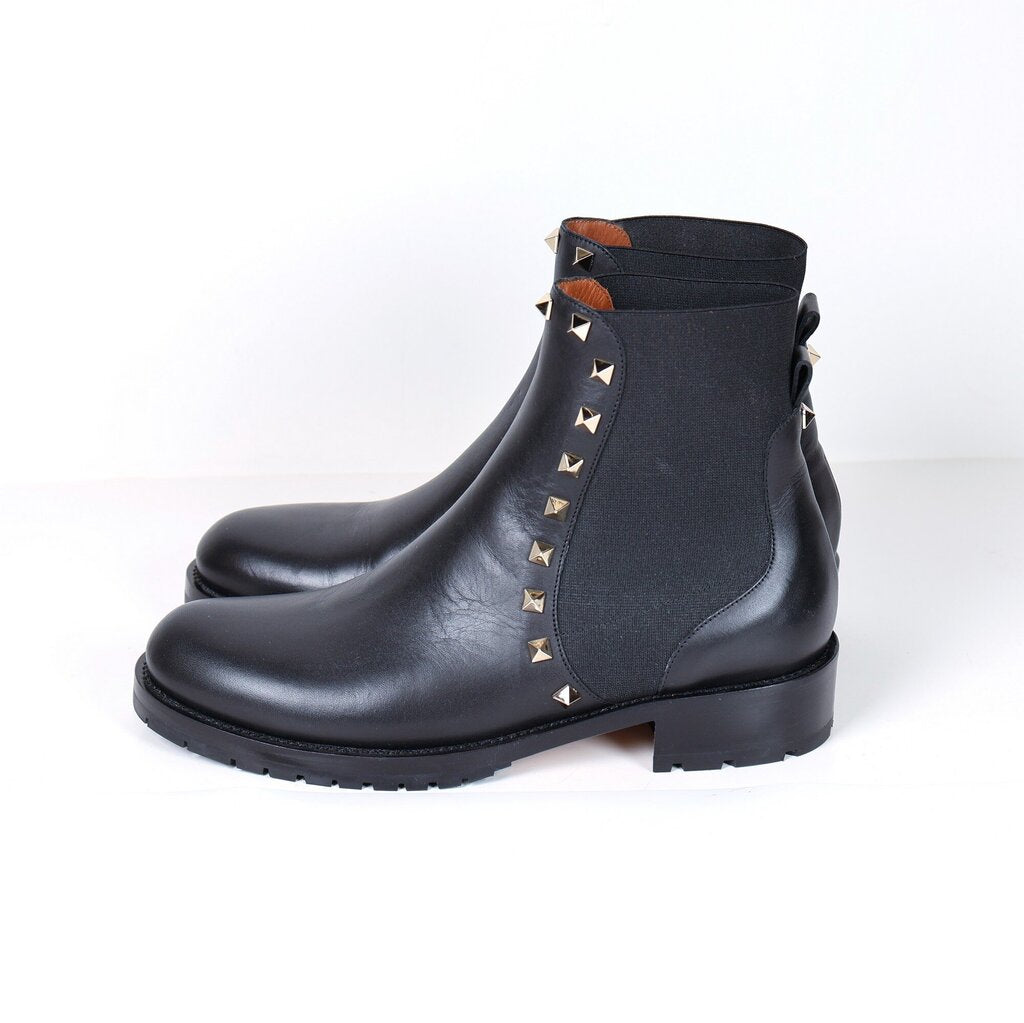 Black Leather Rockstud 'Beatle' Chelsea Boots (38/8)