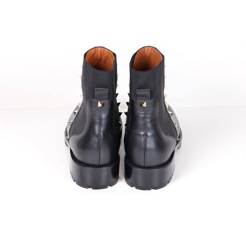 Black Leather Rockstud 'Beatle' Chelsea Boots (38/8)