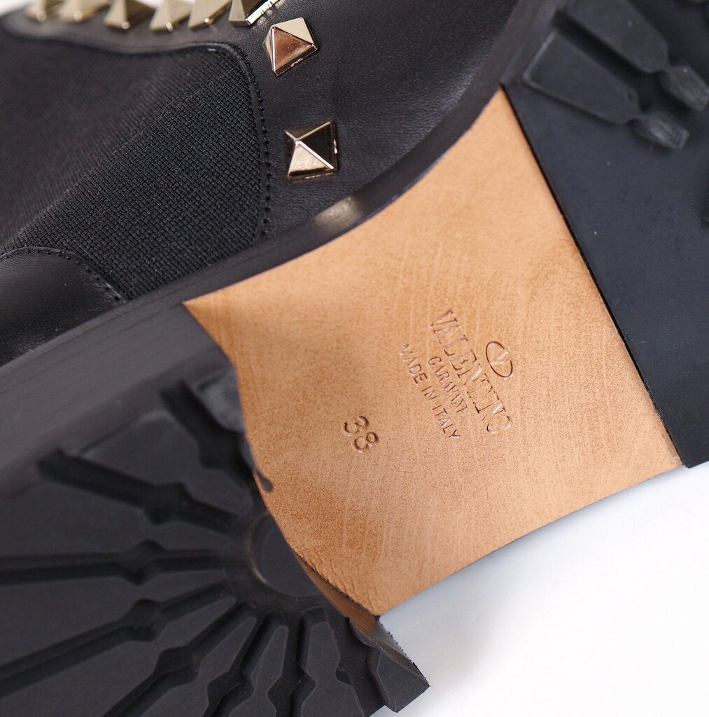 Black Leather Rockstud 'Beatle' Chelsea Boots (38/8)