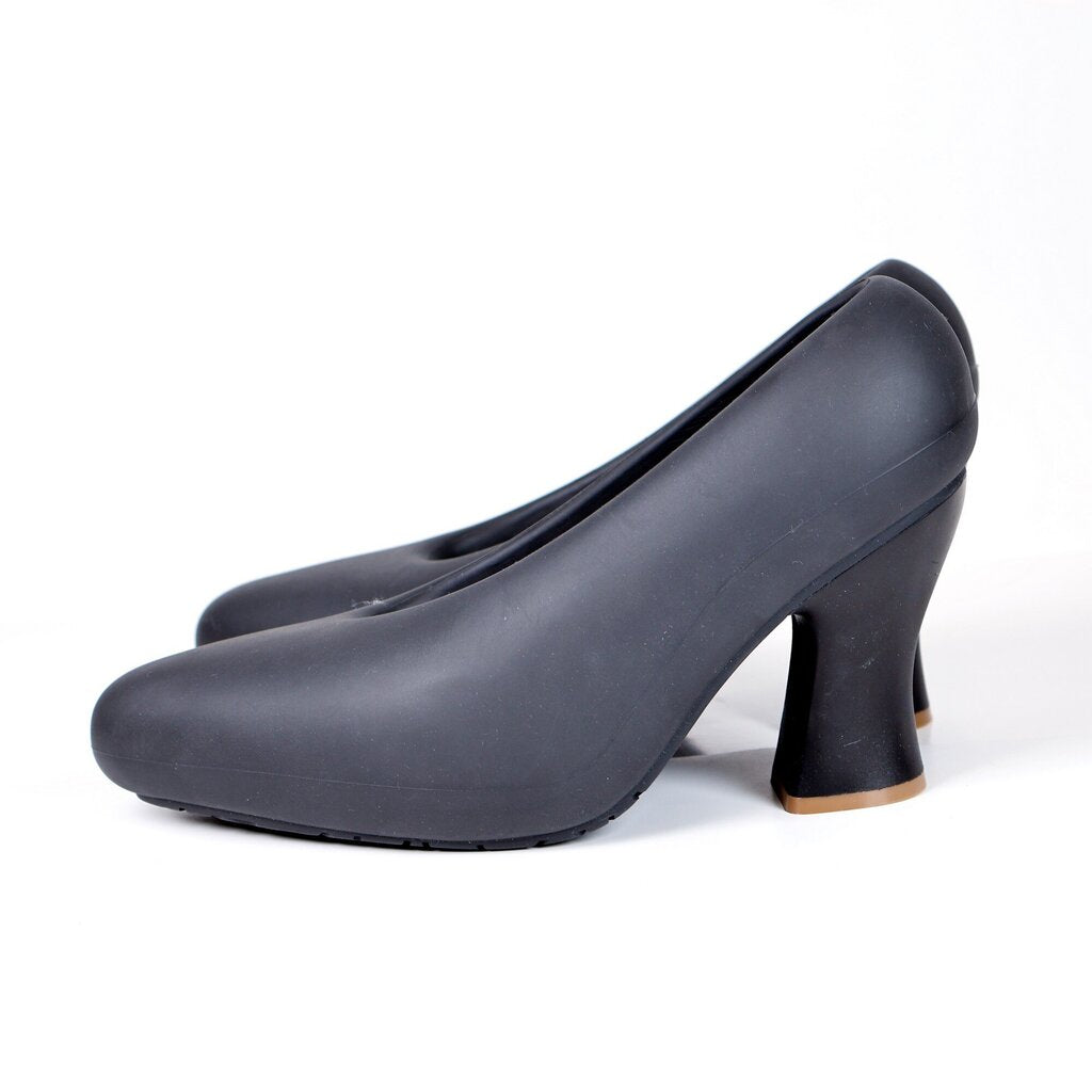 RATE Black Rubber "Comic" Pump (39/9)