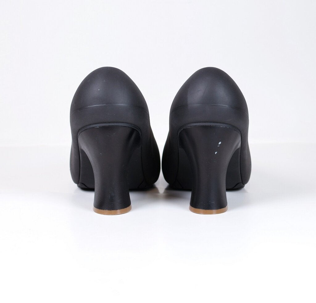 RATE Black Rubber "Comic" Pump (39/9)