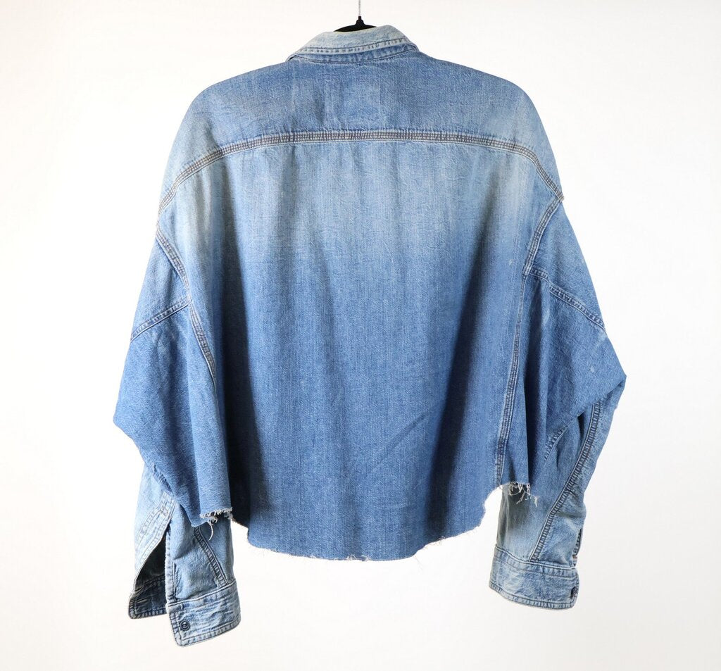 (size S) light wash denim cropped shirt