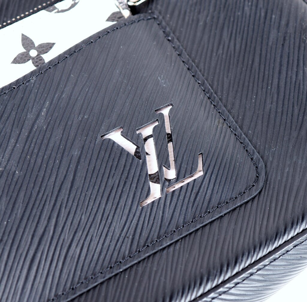 Black "Pochette Marelle" Shoulder Bag
