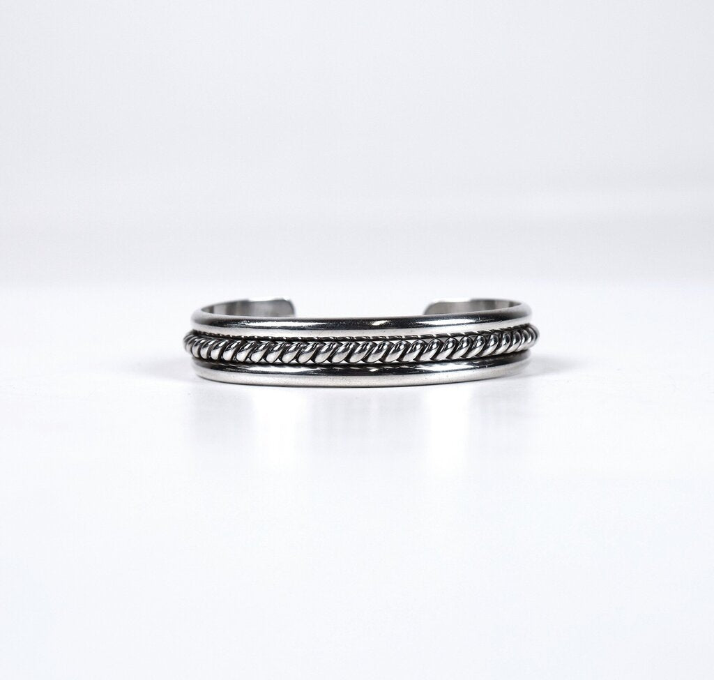 Vintage Sterling 'Navajo Rope' Cuff