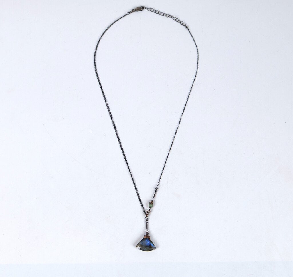 'Luna' Labradorite Necklace