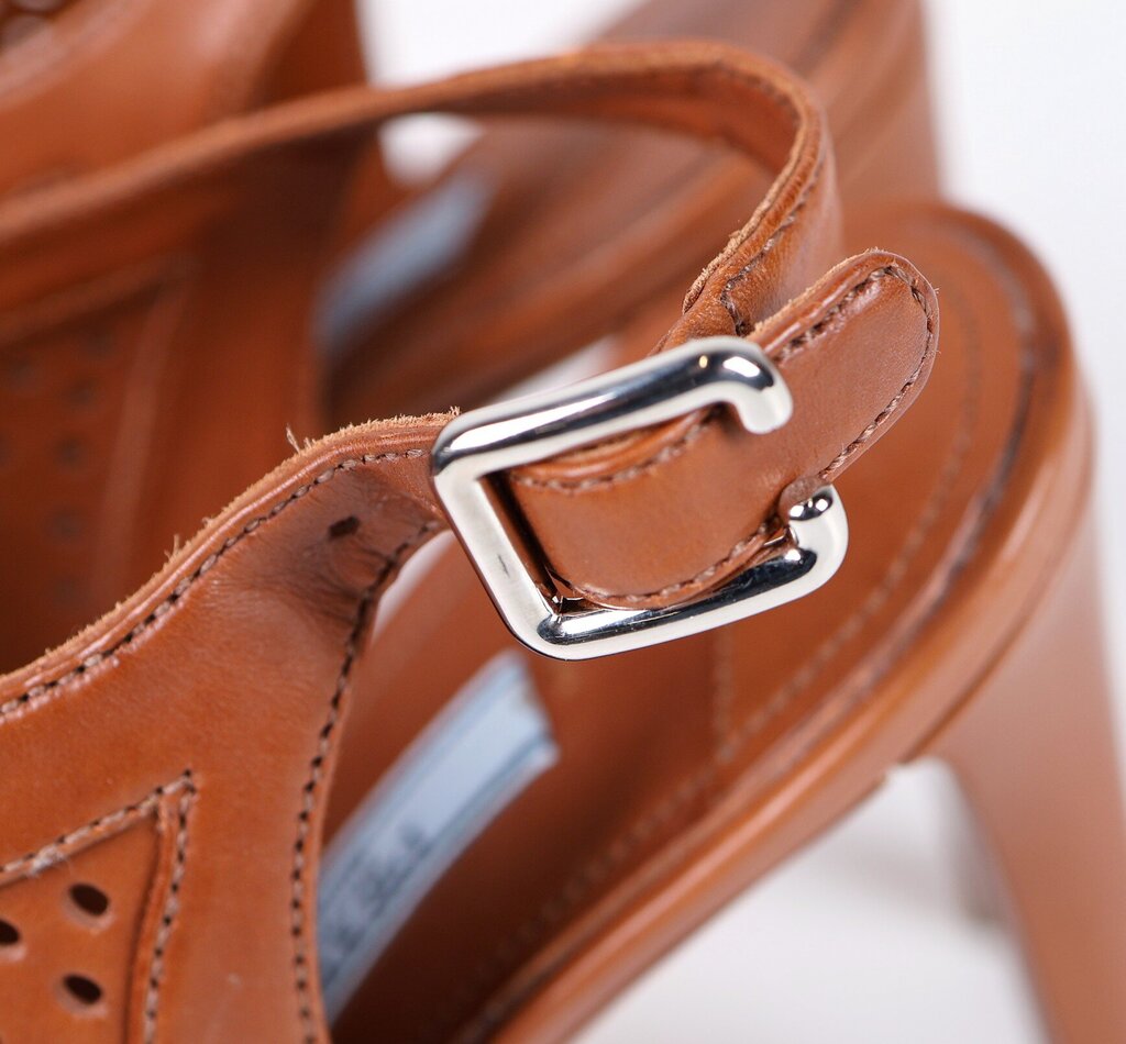 Perforated Brown Leather Sling Back Stiletto (39/9)